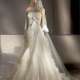 Brautkleid mit Spitze und Stickereien...